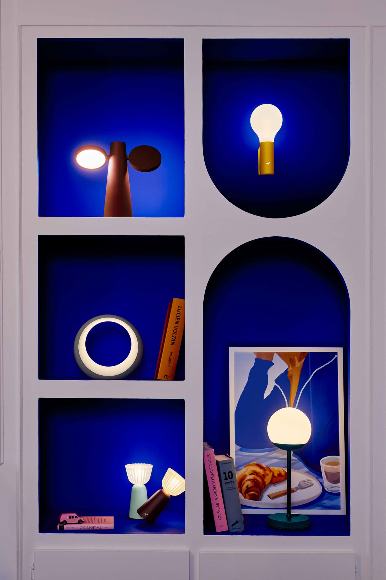 Renueva la iluminación, crea ambiente acogedor, ¿quieres ver las nuevas lámparas FERMOB?