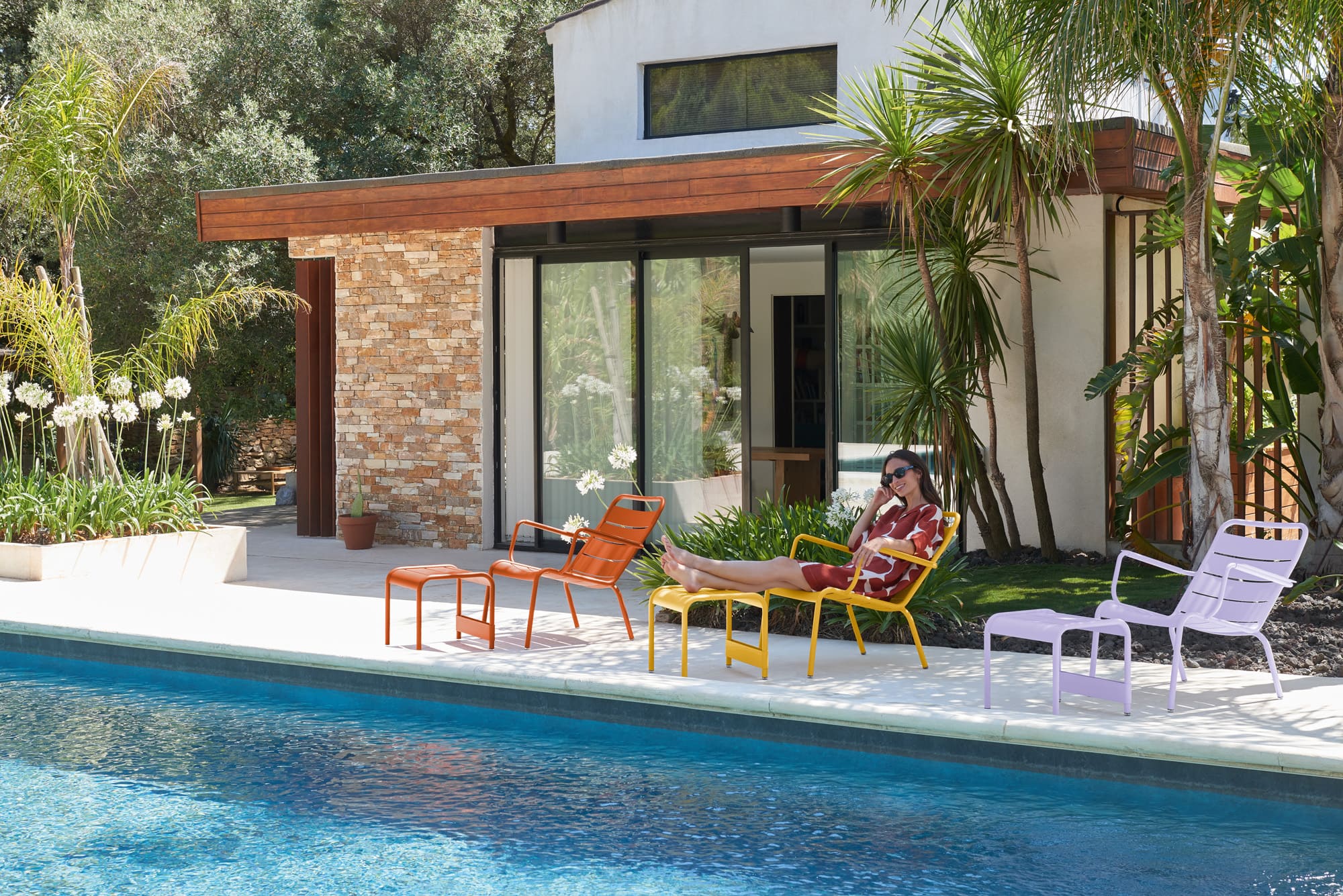 Verano con estilo: relájate al aire libre con la colección Luxembourg de Fermob.