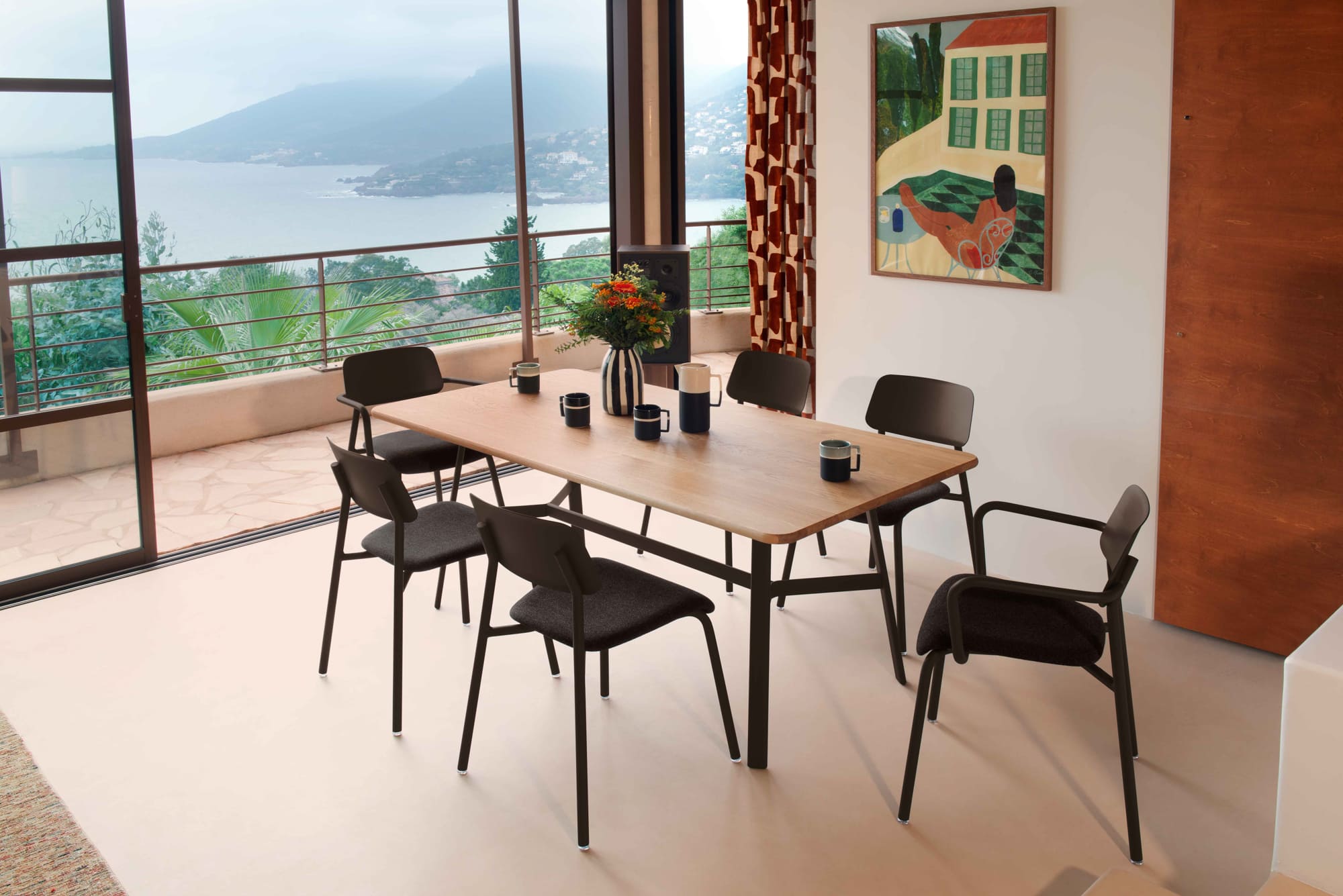 En Fermob, la durabilidad es parte de nuestro diseño. Nuestros consejos de mantenimiento