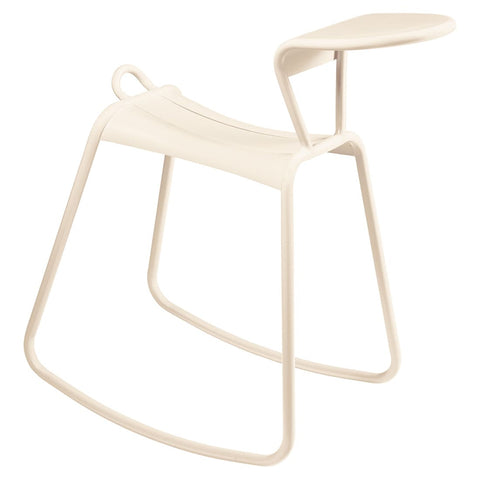 Asiento mecedora ADADESK con mesa de apoyo de la marca fermob. comprar fermob online. Rincon del mueble online. RDM madrid.