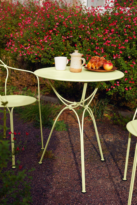 Mesa Ø60cm AIRLOOP de la marca francesa Fermob. Comprar Fermob online. Rincón del Mueble