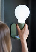 Aplique de pared para lámpara  APLÔ. Fermob online. Rincón del Mueble.ç