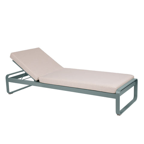 Tumbona BELLEVIE pearl de la marca fermob. comprar online fermob en rincon del mueble. RDM online