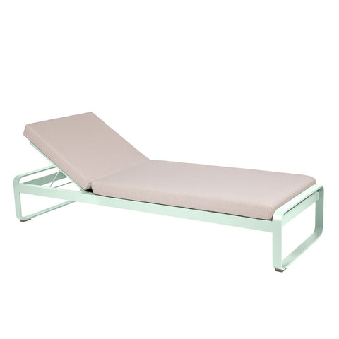 Tumbona BELLEVIE pearl de la marca fermob. comprar online fermob en rincon del mueble. RDM online