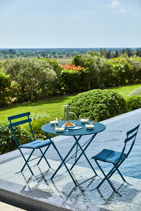 Mesa redonda BISTRO Ø60cm de la marca Fermob. Comprar Fermob online. Rincón del Mueble