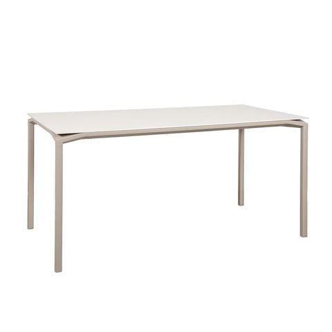 Mesa calvi mineral 160x80cm de la marca fermob. comprar online en rincon del mueble