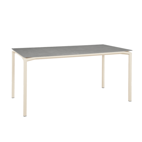 Mesa calvi mineral 160x80cm de la marca fermob. comprar online en rincon del mueble