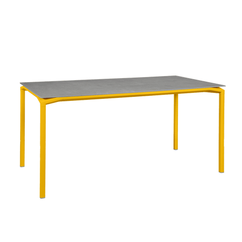 Mesa calvi mineral 160x80cm de la marca fermob. comprar online en rincon del mueble