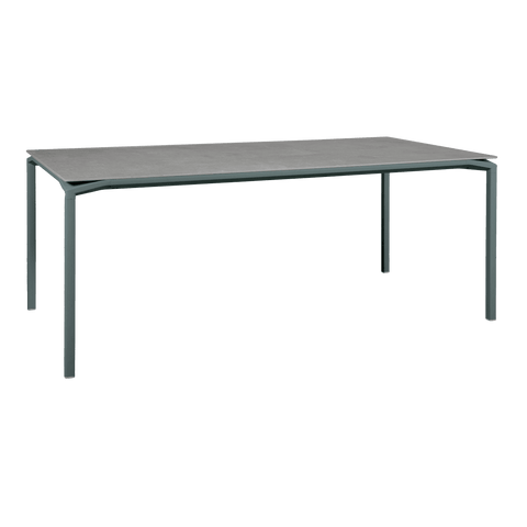 Mesa Calvi Mineral 195x95 de la marca fermob. comprar online en rincon del mueble
