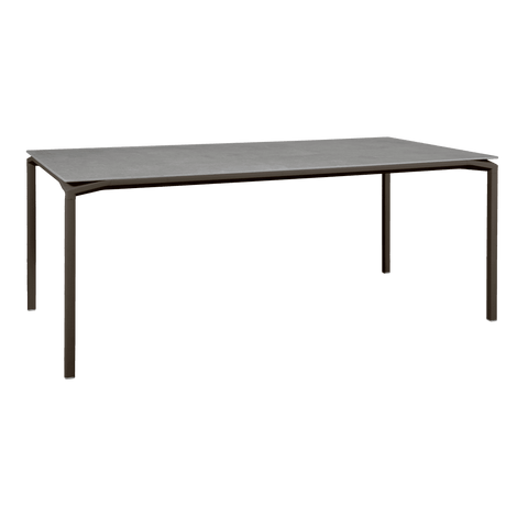 Mesa Calvi Mineral 195x95 de la marca fermob. comprar online en rincon del mueble