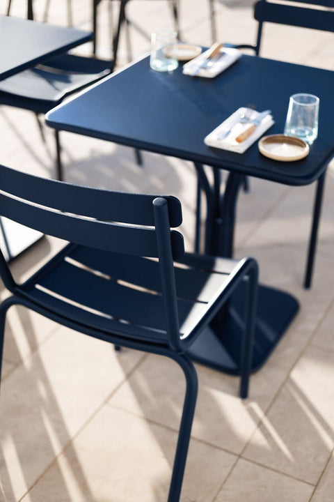Mesa con pedestal LUXEMBOURG de 71x71cm