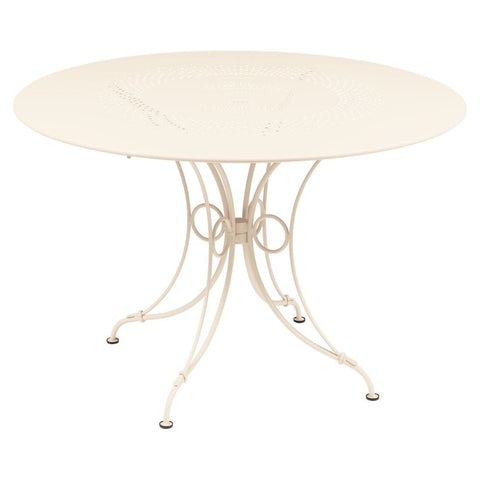 Mesa Ø 117 cm 1900 de la marca francesa Fermob. Comprar Fermob online. Rincón del Mueble