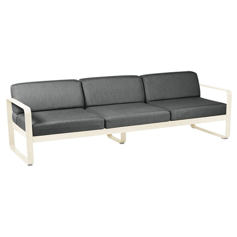 Sofá BELLEVIE para 3 personas de la marca francesa Fermob. Comprar Fermob online. Rincón del Mueble