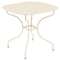 Mesa 82 x 82 cm OPERA+ de la marca francesa Fermob. Comprar Fermob online. Rincón del Mueble