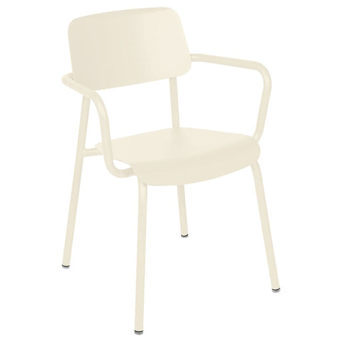 Silla con reposabrazos de la marca francesa Fermob en Rincón del Mueble RDM Madrid España