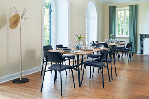 Mesa So'o rectangular 180x90cm de la marca Fermob. Comprar fermob online. Rincón del mueble.