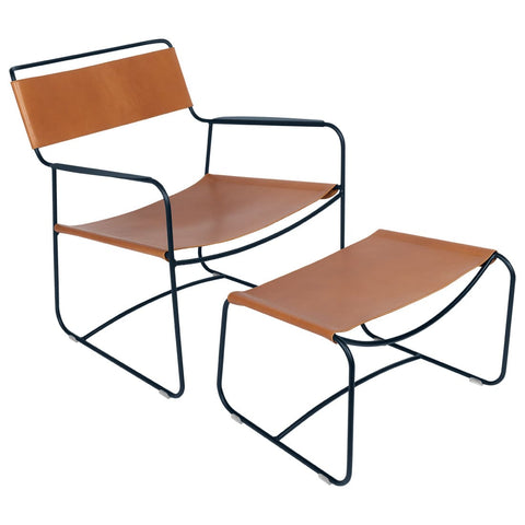 Sillón bajo de cuero con reposabrazos SURPRISING Fermob Rincón del Mueble RDM Madrid
