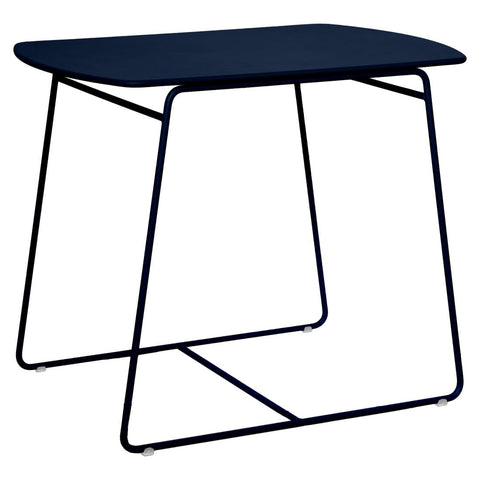 Mesa Surprising de la marca Fermob. comprar online en rincon del mueble