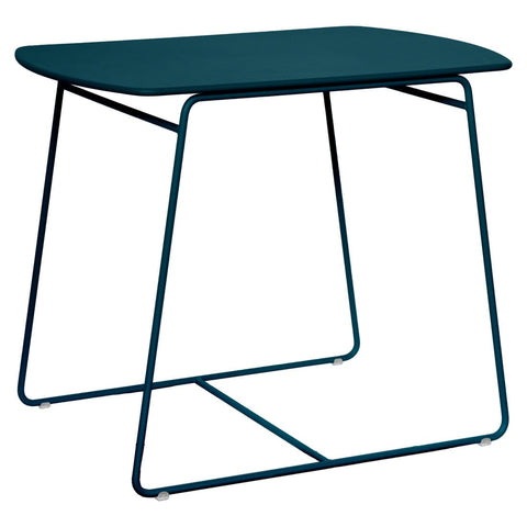 Mesa Surprising de la marca Fermob. comprar online en rincon del mueble