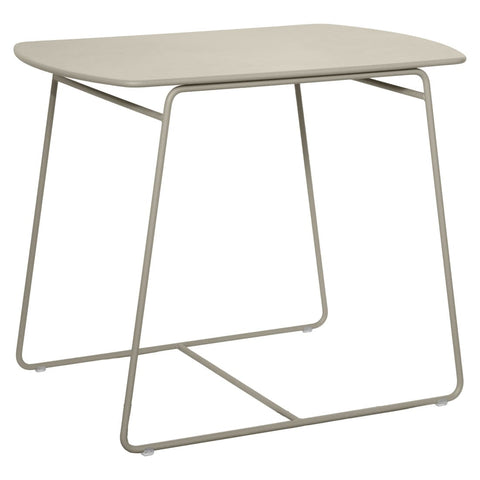 Mesa Surprising de la marca Fermob. comprar online en rincon del mueble