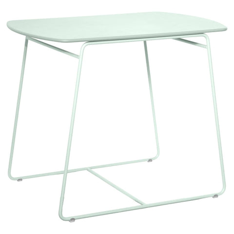 Mesa Surprising de la marca Fermob. comprar online en rincon del mueble