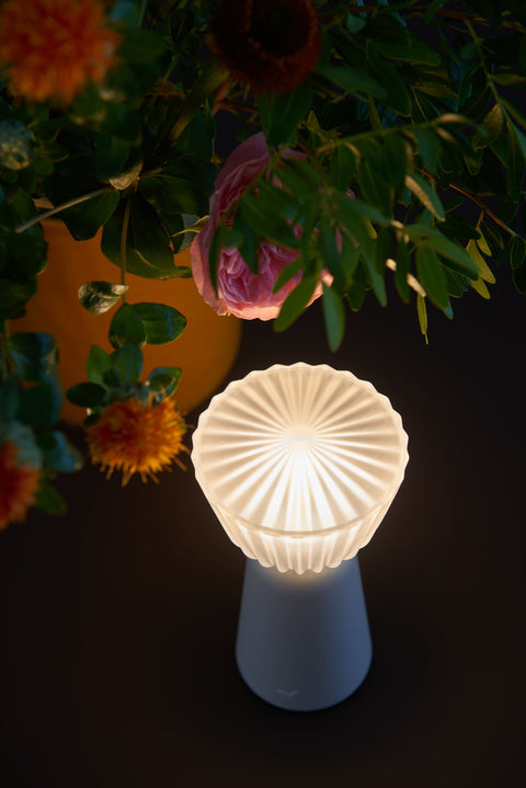Lámpara de exterior.  Fermob. Rincón del Mueble. SWIING. Iluminación 