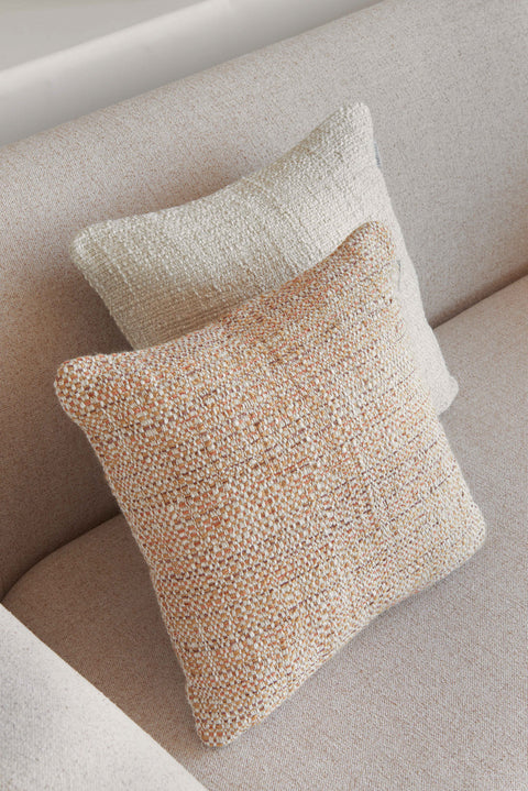 cojin VIBRATION Entrelac 44x44 cm de la marca fermob. comprar online en rincon del mueble