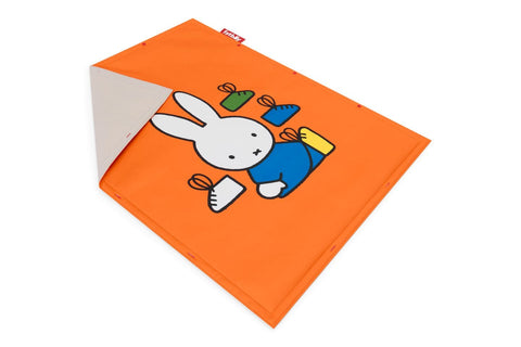 alfombra FLYING CARPET X MIFFY de la marca holandesa fatboy. comprar online en rincon del mueble