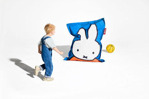 Puf junior nylon x Miffy/boris de la marca fatboy. comprar online en rincon del mueble