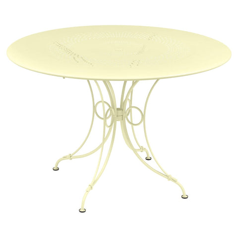 Mesa Ø 117 cm 1900 de la marca francesa Fermob. Comprar Fermob online. Rincón del Mueble