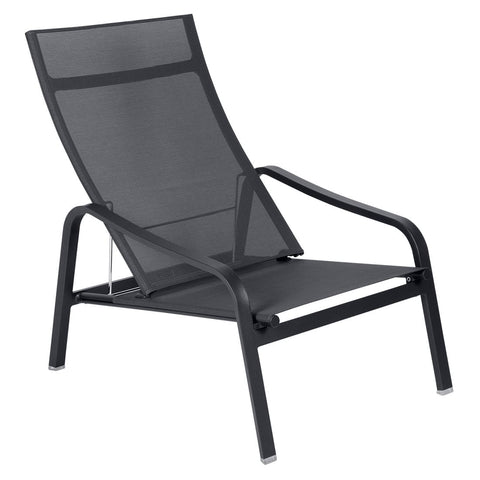Sillón bajo ALIZÉ de la marca francesa Fermob. Comprar Fermob online. Rincón del Mueble
