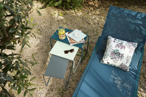 Tumbona ALIZÉ XS de la marca Fermob. Comprar Fermob online. Rincón del Mueble