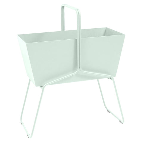 Jardinera alta BASKET de la marca francesa Fermob. Comprar Fermob online. Rincón del Mueble