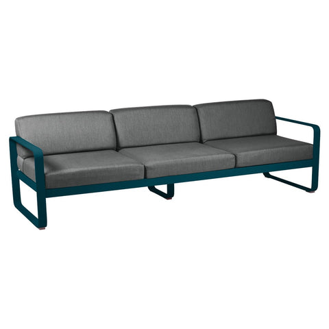 Sofá BELLEVIE para 3 personas de la marca francesa Fermob. Comprar Fermob online.