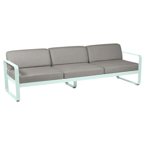 Sofá BELLEVIE para 3 personas de la marca francesa Fermob. Comprar Fermob online.