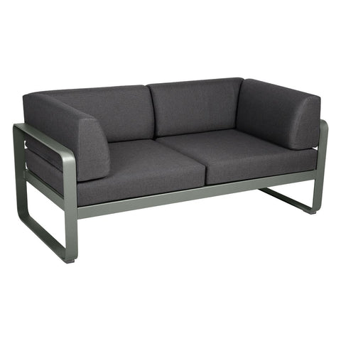 Sofá club BELLEVIE para 2 personas de la marca francesa Fermob. Comprar Fermob online. Rincón del Mueble
