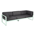 Sofá club BELLEVIE para 3 personas de la marca francesa Fermob. Comprar Fermob online. Rincón del Mueble