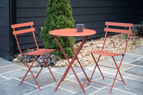 Mesa redonda BISTRO Ø60cm de la marca Fermob. Comprar Fermob online. Rincón del Mueble