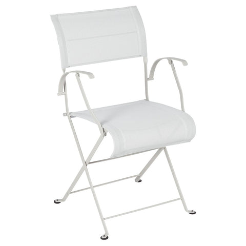 Silla con reposabrazos DUNE. Comprar FERMOB ONLINE. Rincón del Mueble