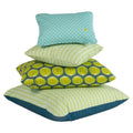 Cojín de exterior ENVIE D'AILLEURS, plátanos de 70 x 70 cm de Fermob. Comprar Fermob online. Rincón del Mueble