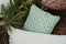 Cojín de exterior LORETTE de 44 x 44 cm de la marca Fermob. Comprar Fermob online. Rincón del Mueble
