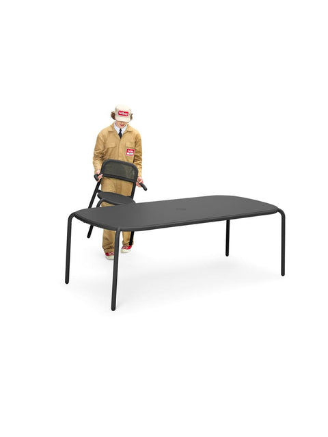 Mesa TONÍ 220x99cm. Mesa exterior e interior. Comprar mobiliario Fatboy online. Rincón del Mueble RDM Madrid España