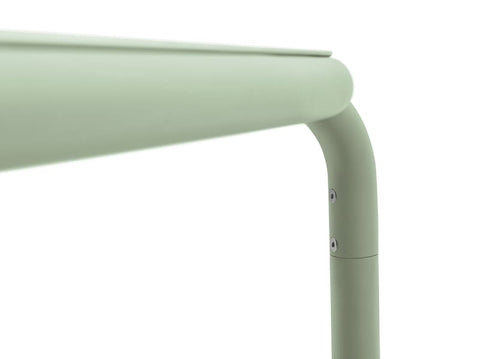 Mesa TONÍ 160x90cm. Fatboy collección Tomí. Compra online mobiliario exterior o interior. Rincón del Mueble RDM Madrid España.