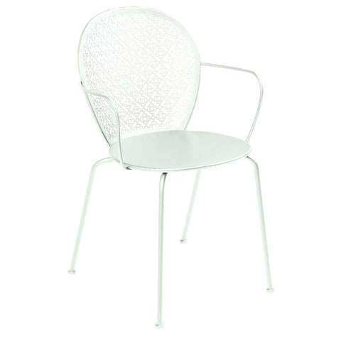 Silla con reposabrazos LORETTE. Comprar muebles Fermob en Rincón del Mueble RDM Madrid España. Mobiliario interior y exterior, jardín o terraza