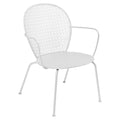 Sillón bajo con reposabrazos LORETTE. Comprar mobiliario online de Fermob en Rincón del Mueble RDM Madrid España