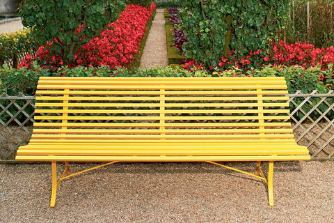 Banco LOUISIANE para 4 personas de la marca francesa Fermob. Comprar Fermob online. Rincón del Mueble