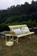 Banco LOUISIANE para 3 personas de la marca francesa Fermob. Comprar Fermob online. Rincón del Mueble
