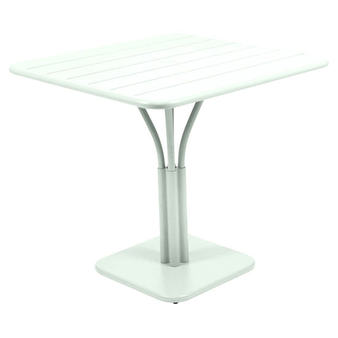 Mesa con pedestal LUXEMBOURG de 80 x 80 cm de la marca francesa Fermob. Comprar Fermob online. Rincón del Mueble