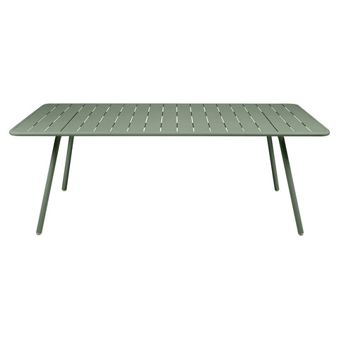 Mesa LUXEMBOURG de 207 x 100 cm de la marca francesa Fermob. Comprar Fermob online. Rincón del Mueble