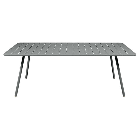 Mesa LUXEMBOURG de 207 x 100 cm de la marca francesa Fermob. Comprar Fermob online. Rincón del Mueble